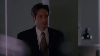 X Files Aux frontieres du reel 5x19 VF .