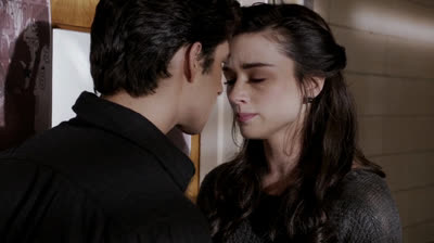 T 02 x 01 Omega (Español)