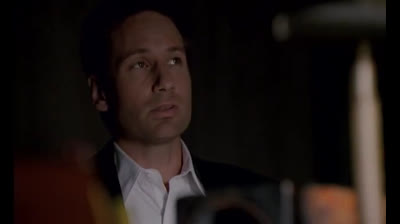 X Files Aux frontieres du reel 6x05 VF