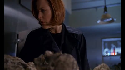 X Files Aux frontieres du reel 6x21 VF.