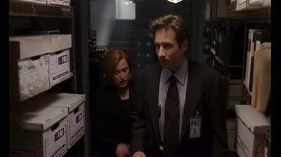 X Files Aux frontieres du reel 6x22 VF .