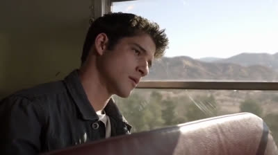 T 03 X05 Frayed (Español)