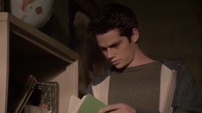 T 03 X 21 The Fox and The Wolf