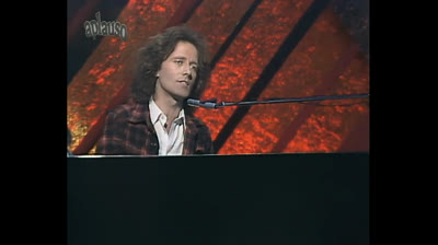 Gilbert O'Sullivan - What's In A Kiss (1980)